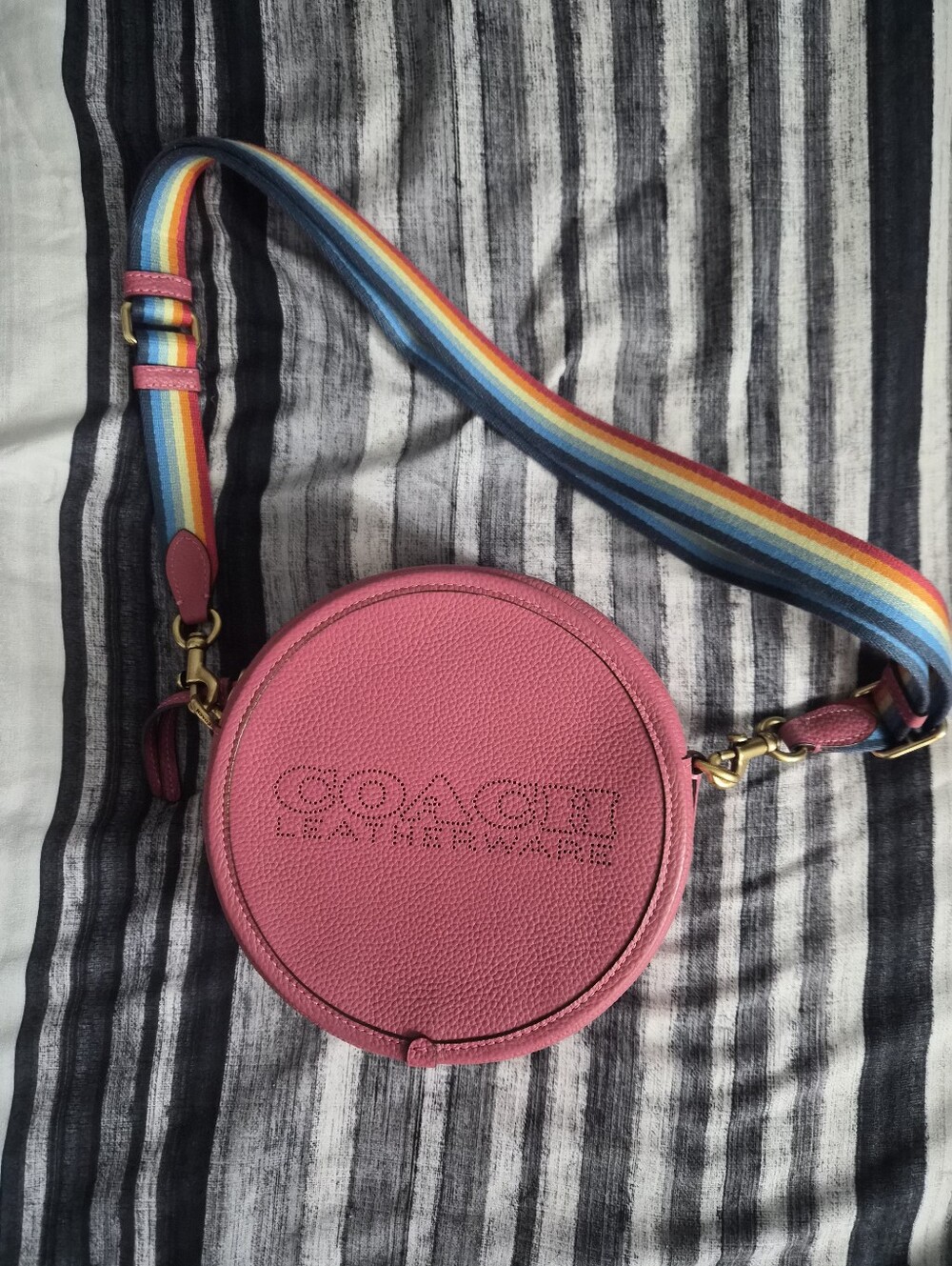 Auth. COACH KIA Circle Bag